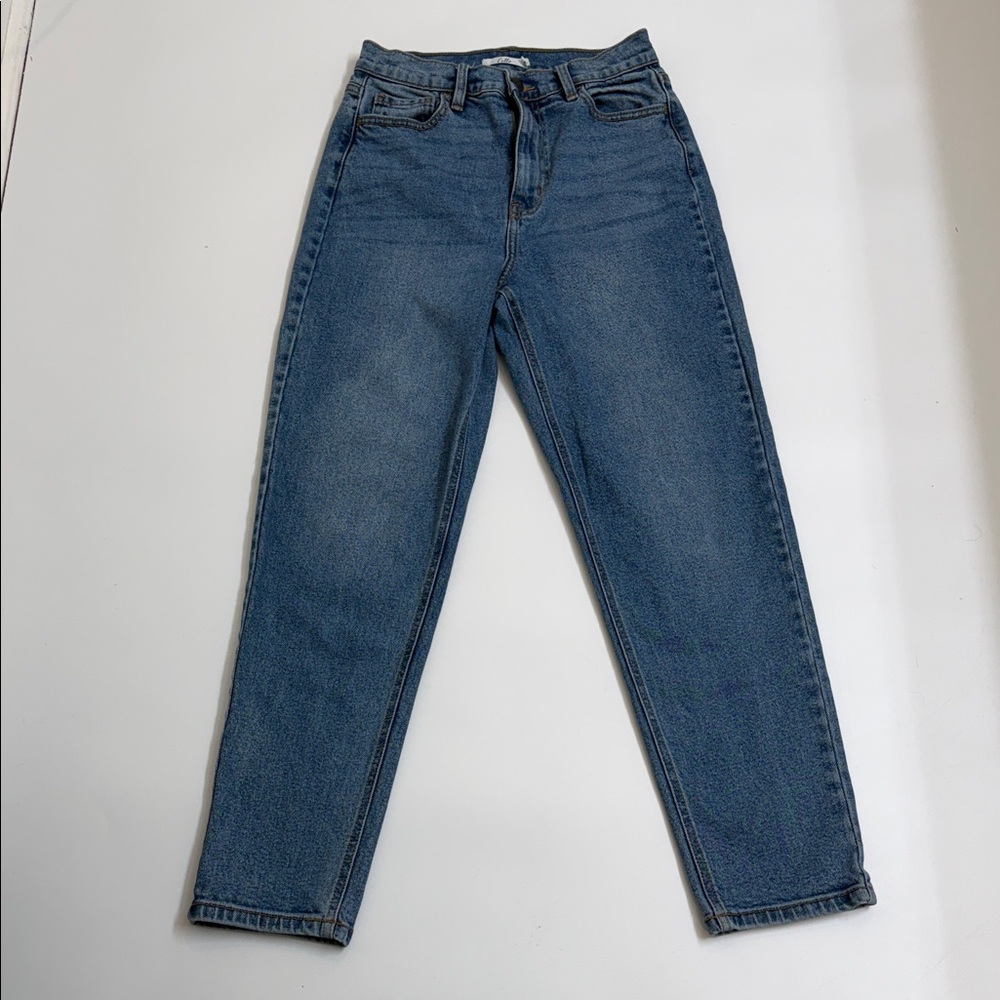 Cello High Rise Straight Leg Jeans 26X27 Vintage Wash‎ Slim Straight Cropped